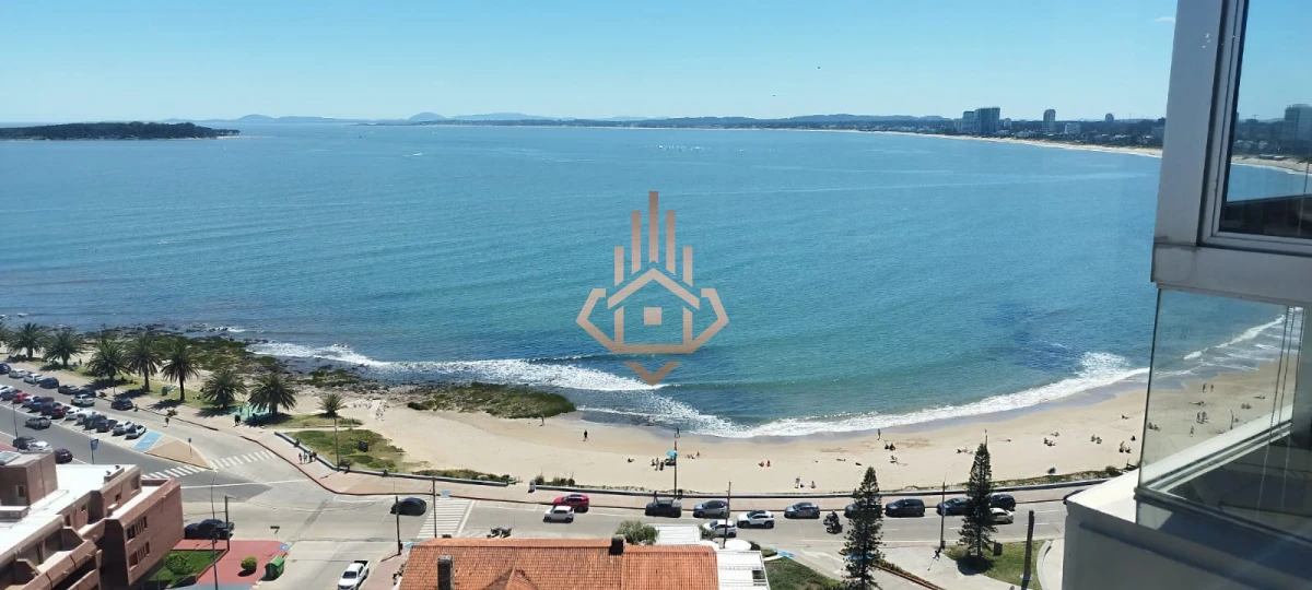 Apartamento en el icónico Torreón, con vista y ubicación excepcional