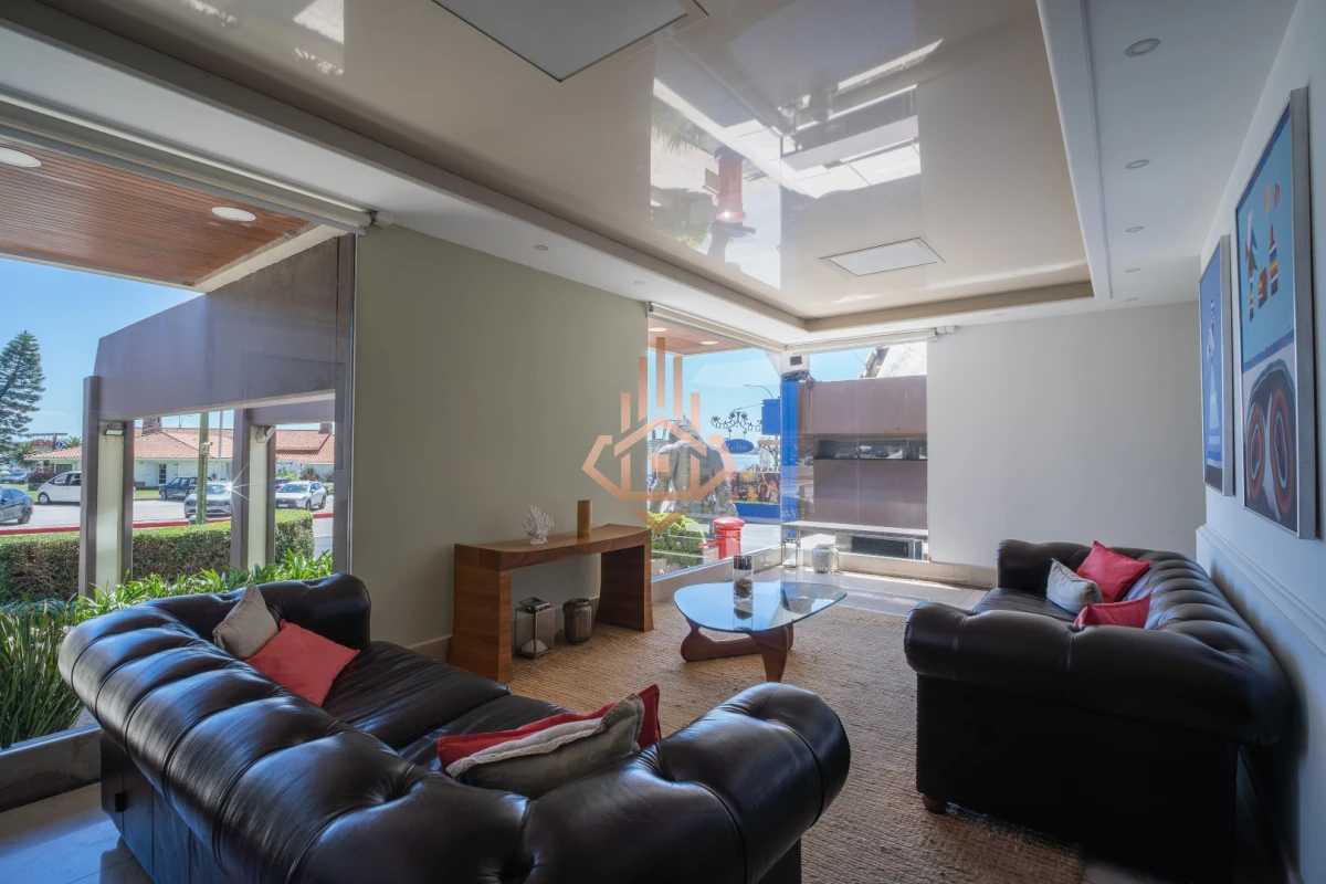 Apartamento en el icónico Torreón, con vista y ubicación excepcional