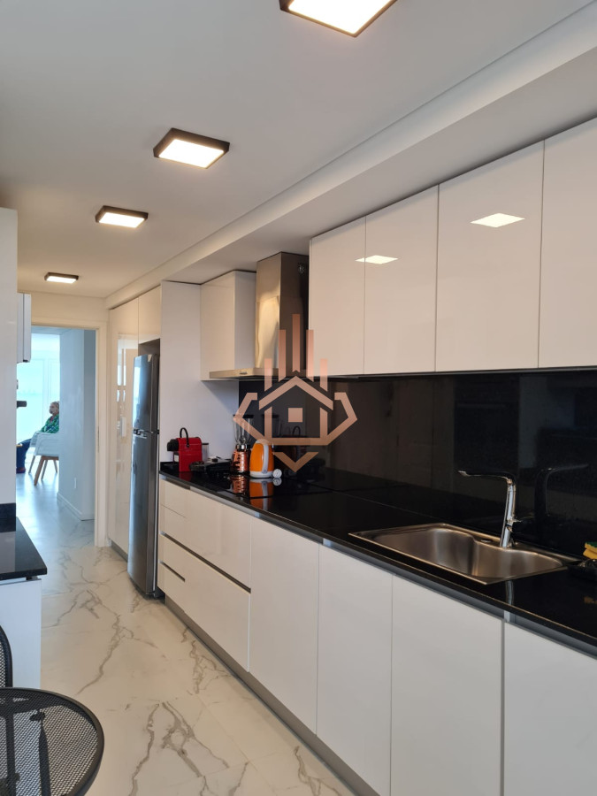 Espectacular Apartamento de 3 dormitorios con Vista al Mar y la Laguna