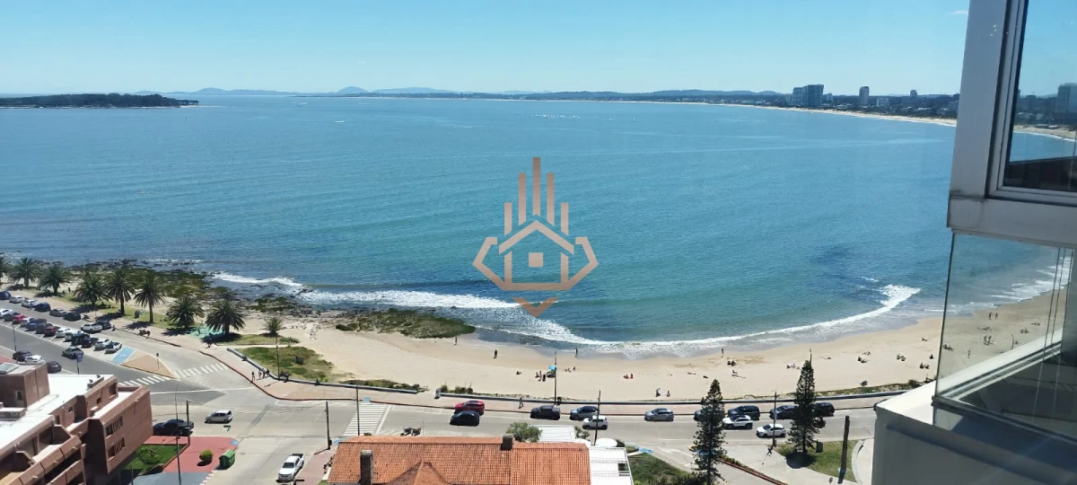 Apartamento en el icónico Torreón, con vista y ubicación excepcional