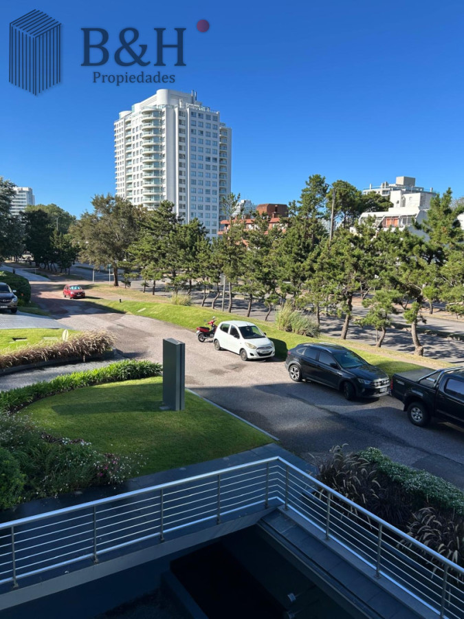 Apartamento ID.7487 - Venta apartamento Punta del este 