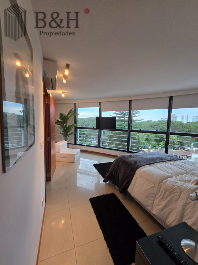 Apartamento ID.7486 - Venta apto en edificio Punta del Este 3 dorm 3 baños