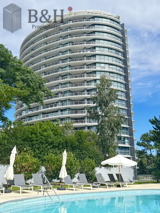 Apartamento ID.7408 - Hermoso apartamento en venta en Torre Tressesenta 2 dorm