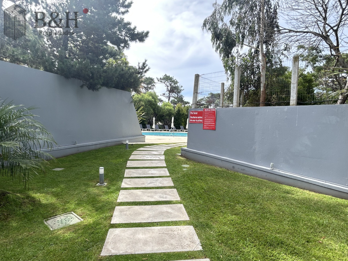 Apartamento ID.7408 - Hermoso apartamento en venta en Torre Tressesenta 2 dorm