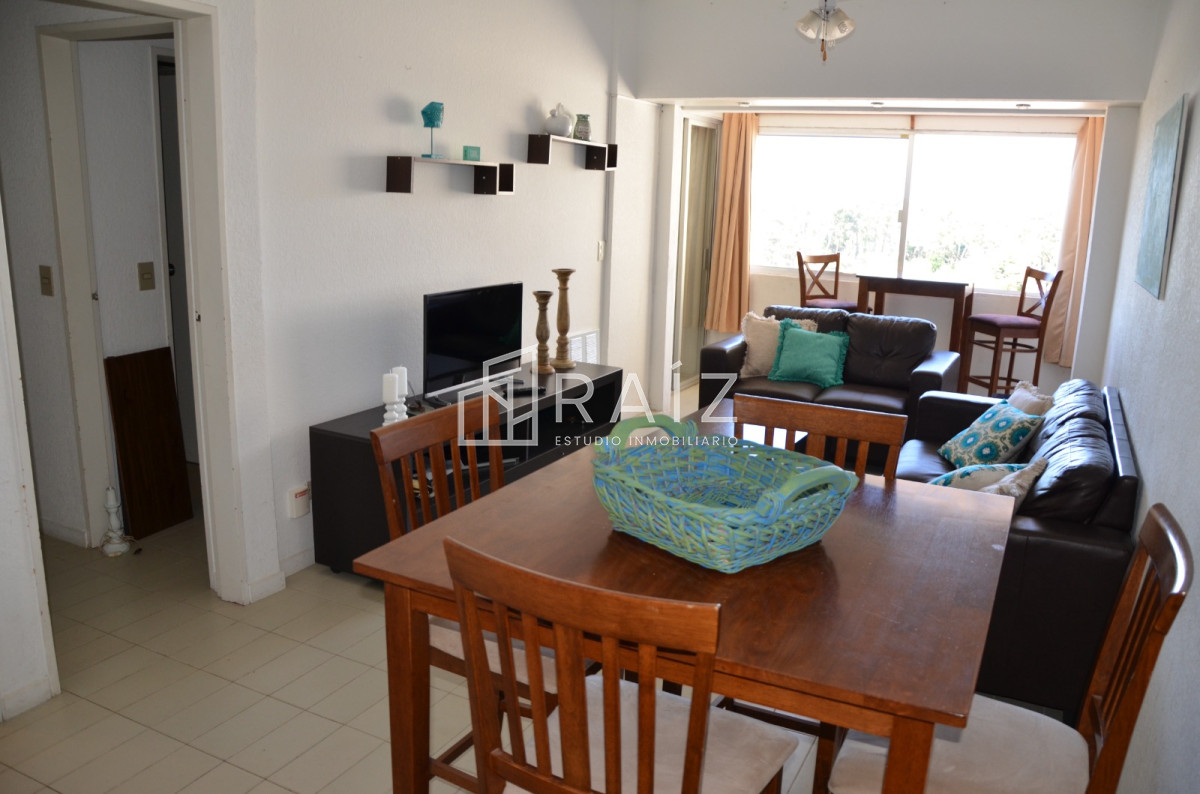 Apartamento ID.11016 - apartamento en venta punta del este avda roosevelt 2 dormitorios