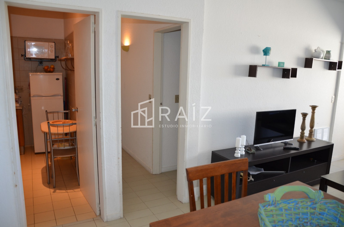 Apartamento ID.11016 - apartamento en venta punta del este avda roosevelt 2 dormitorios