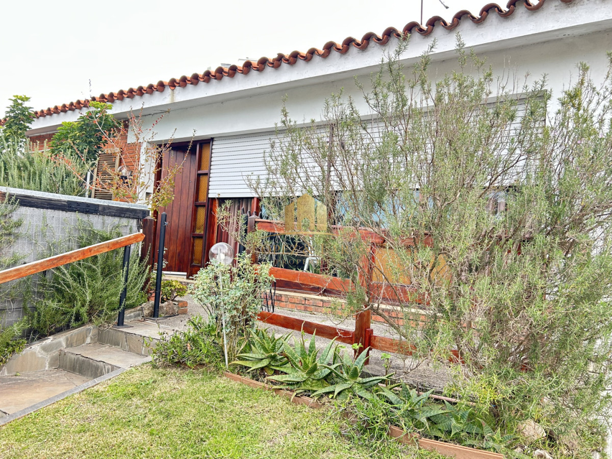 Casa ID.315 - Casa en venta en avda Chiossi Maldonado