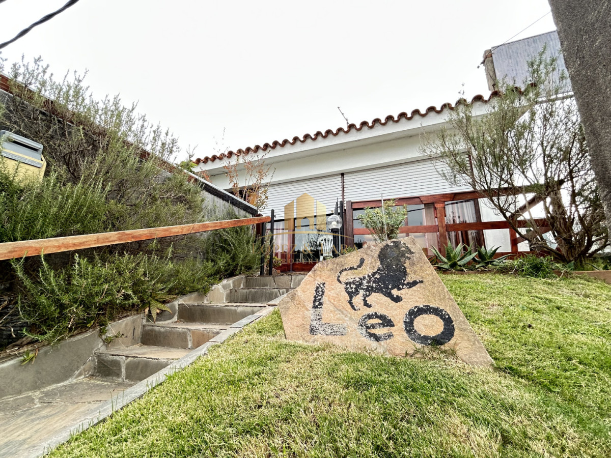 Casa ID.315 - Casa en venta en avda Chiossi Maldonado