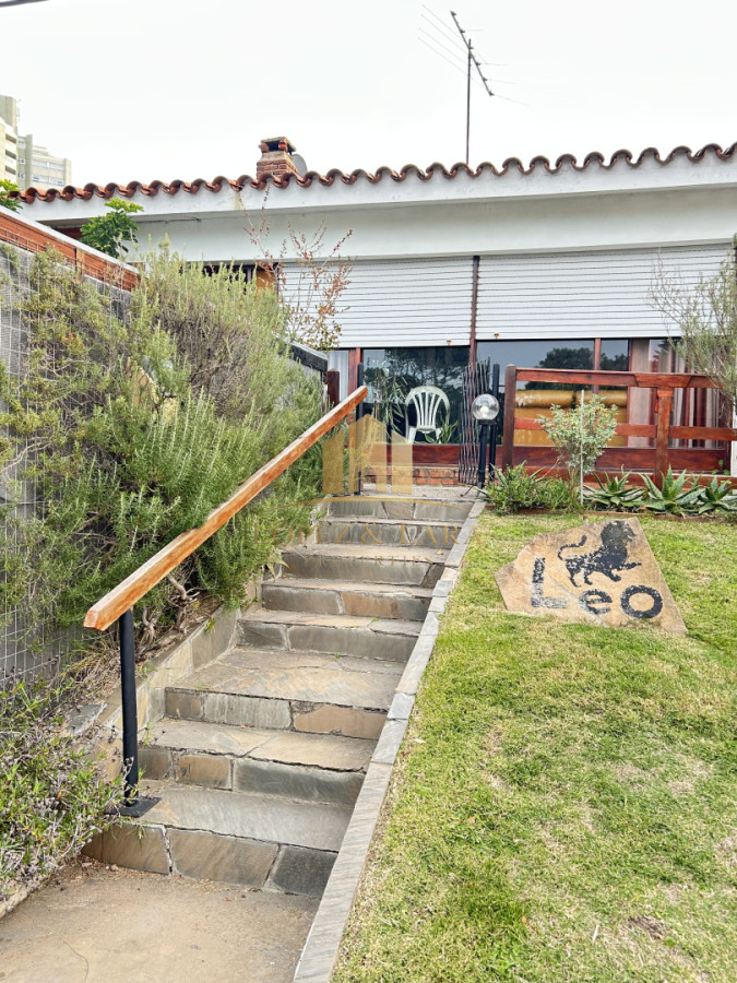 Casa ID.315 - Casa en venta en avda Chiossi Maldonado