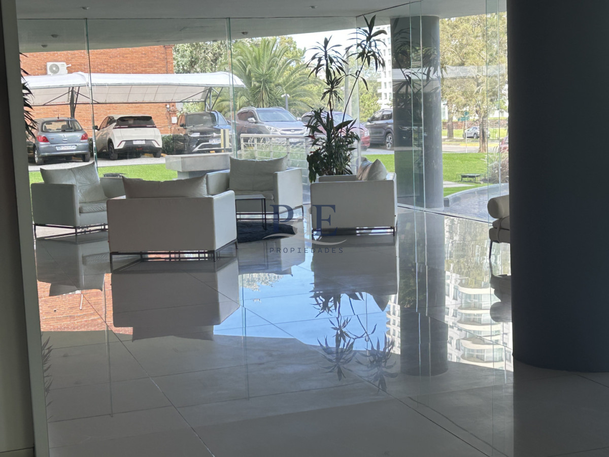Hermoso apartamento en venta en Torre Tressesenta 2 dorm - Imagen 21