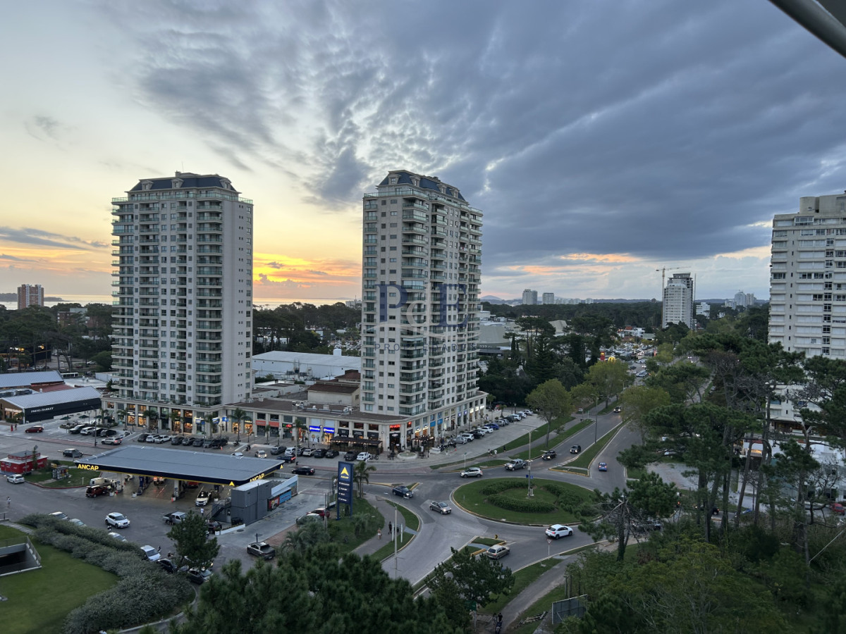 Hermoso apartamento en venta en Torre Tressesenta 2 dorm - Imagen 34