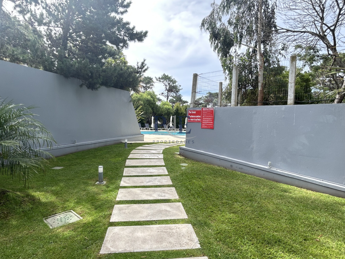 Hermoso apartamento en venta en Torre Tressesenta 2 dorm - Imagen 14