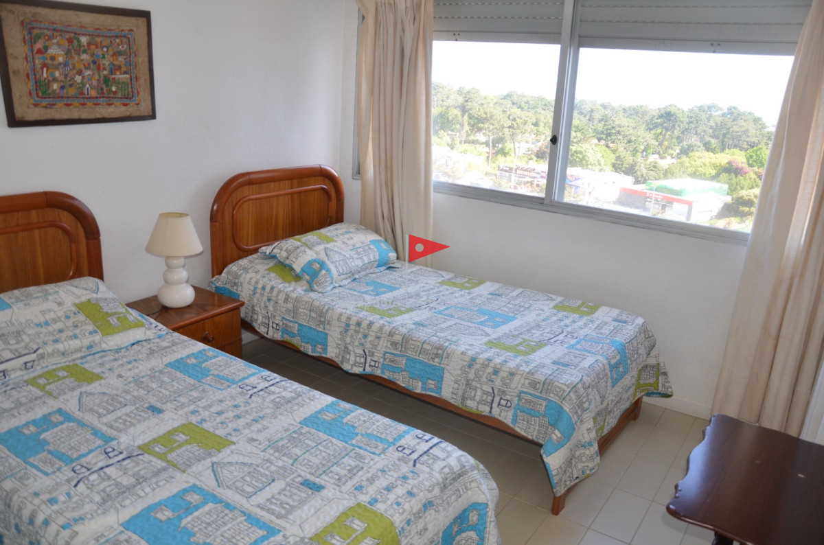 Apartamento ID.36 - apartamento en venta punta del este avda roosevelt 2 dormitorios