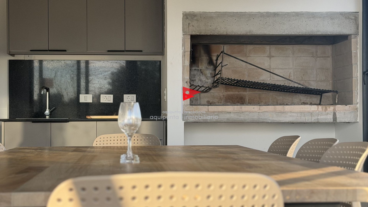 Apartamento ID.145 - Apartamento en Seaside 304 con cochera propria