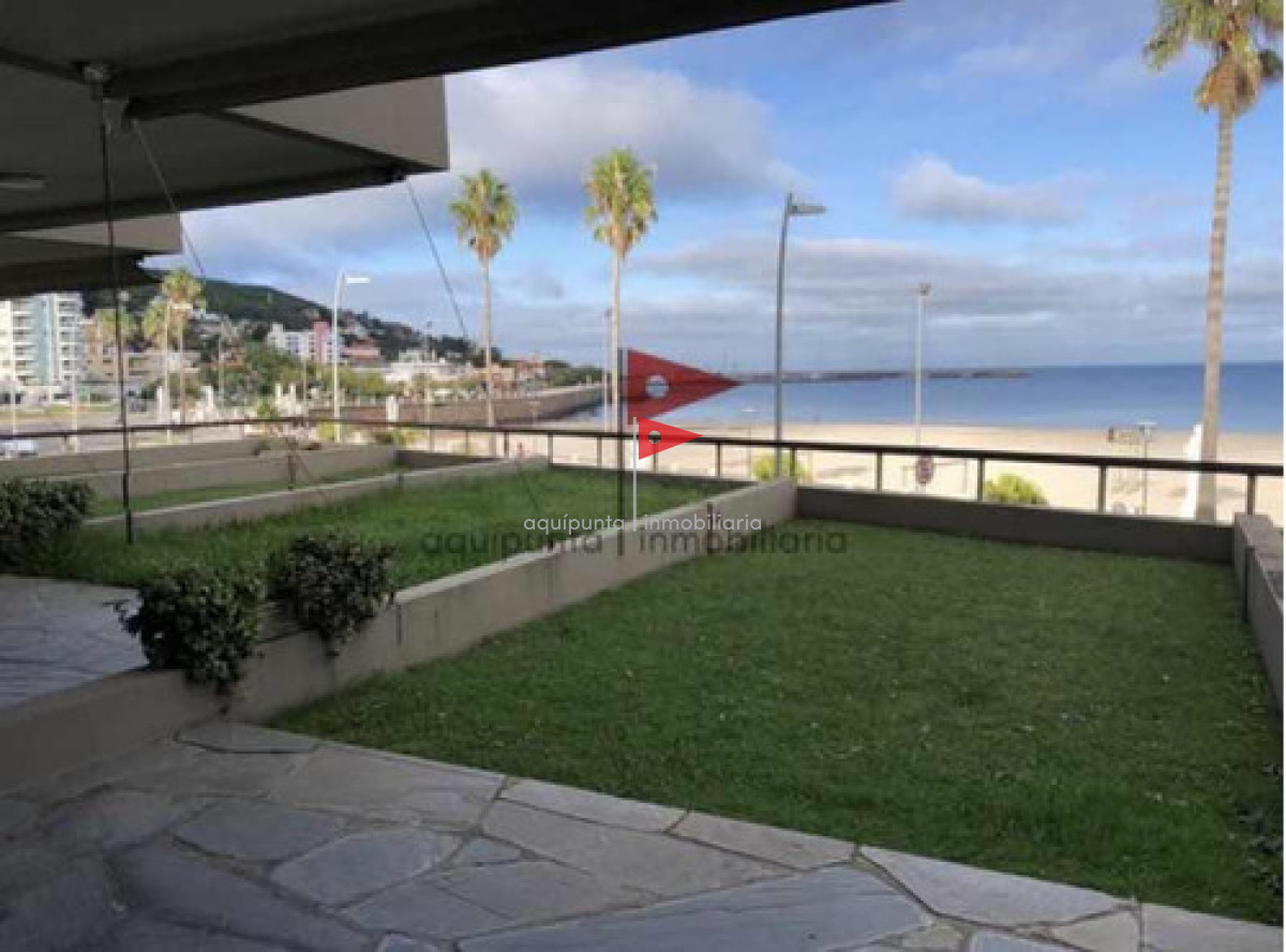 Apartamento ID.14 - Rambla Centro,vista Al Marxdía,garage,aireacond,wifi.directv