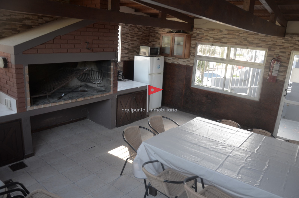 Apartamento ID.36 - apartamento en venta punta del este avda roosevelt 2 dormitorios