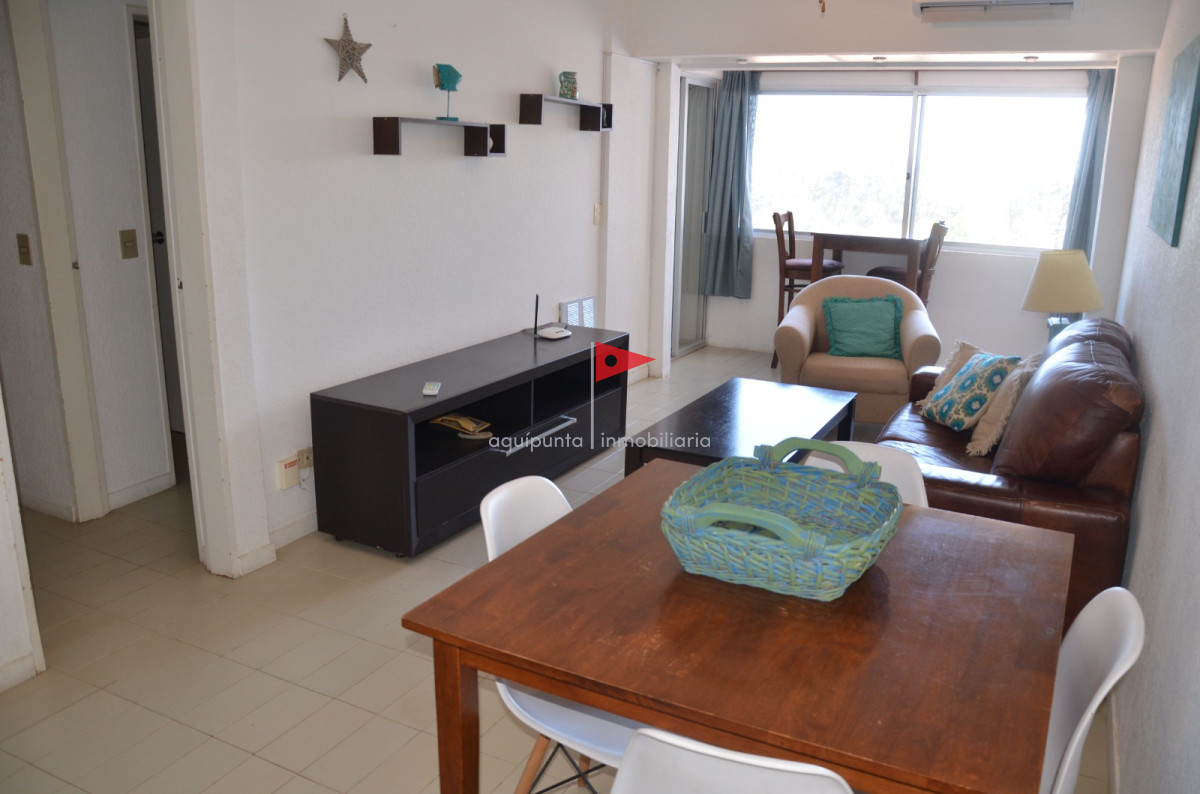 Apartamento ID.36 - apartamento en venta punta del este avda roosevelt 2 dormitorios