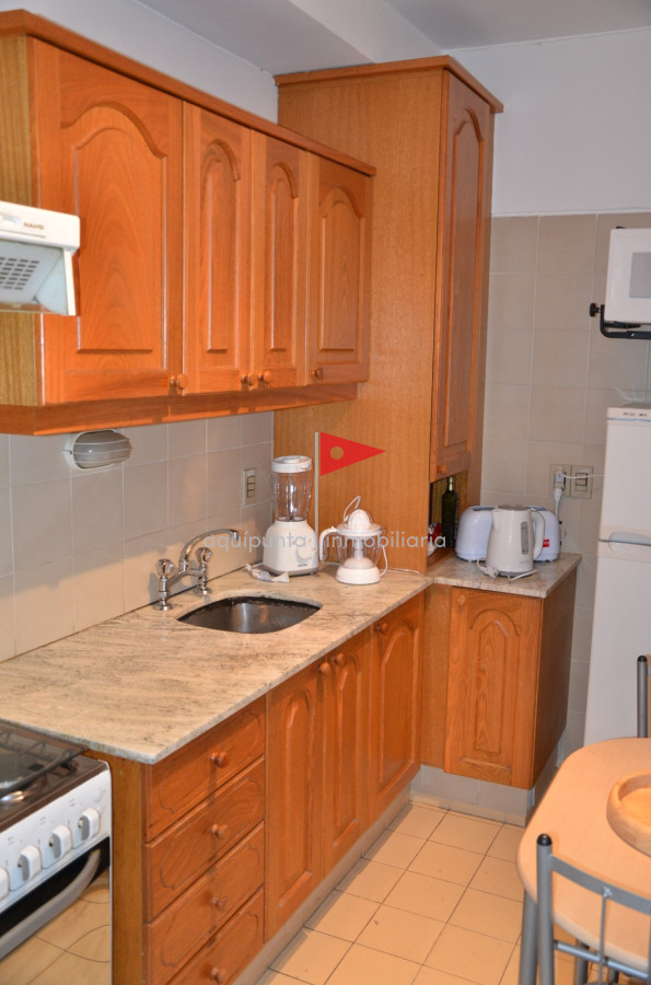 Apartamento ID.36 - apartamento en venta punta del este avda roosevelt 2 dormitorios