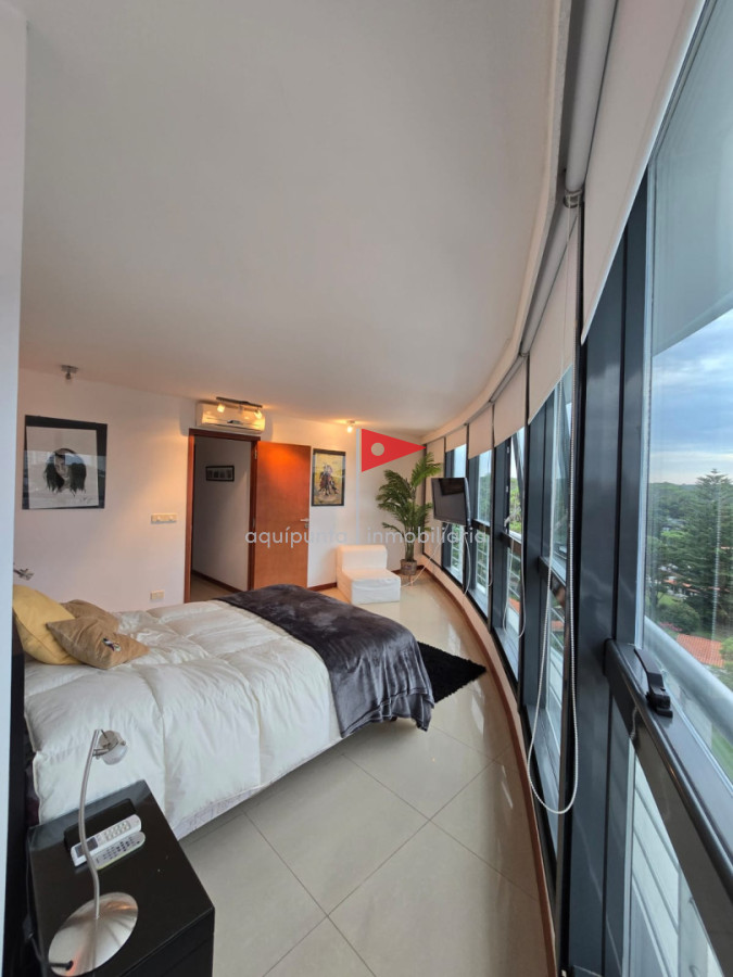 Apartamento ID.239 - Venta apto en edificio Tressesenta 3 dorm 3 baños
