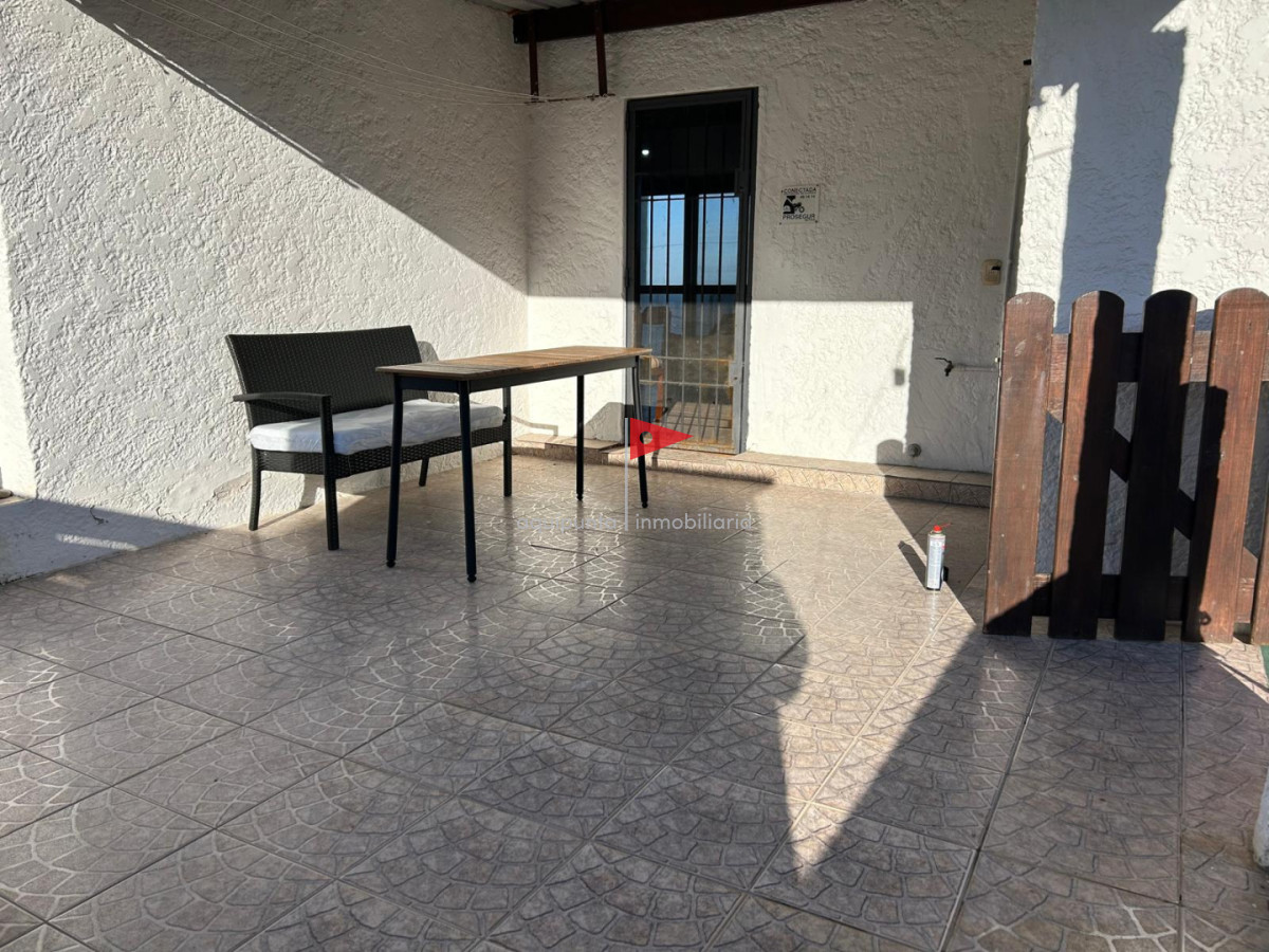 Casa ID.383 - Casa en alquiler 2 dormitorios Punta Colorada 