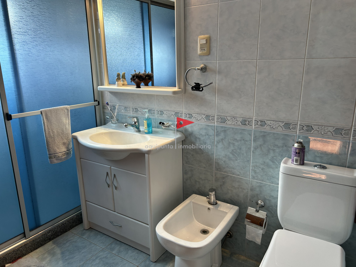 Casa ID.57 - Casa en venta 3 dormitorios 3 baños en Punta Colorada