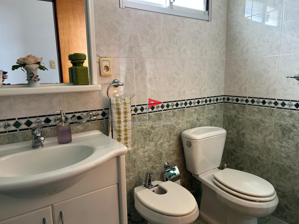 Casa ID.57 - Casa en venta 3 dormitorios 3 baños en Punta Colorada