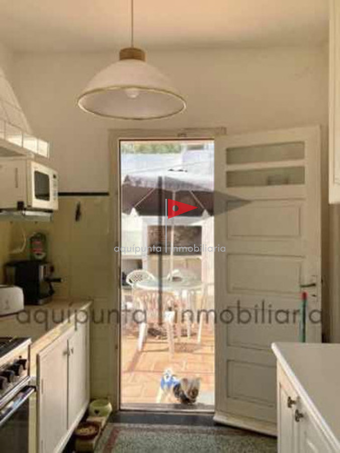 Casa ID.8 - Alquiler Casa En Piriápolis 3 dormitorios 2 baños