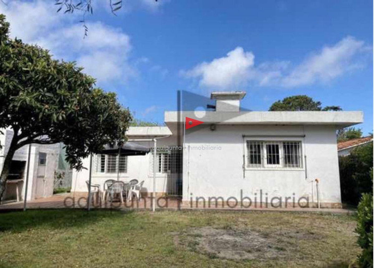 Casa ID.8 - Alquiler Casa En Piriápolis 3 dormitorios 2 baños