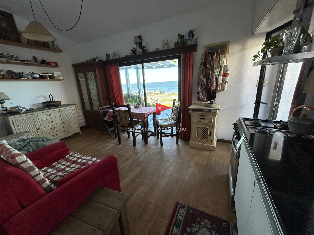 Casa ID.34 - Casa en venta en Punta Colorada frente a la playa