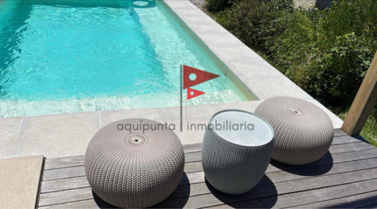 Casa ID.27 - Casa Alquiler 3 Dorm Piscina Vista Al Mar Punta Colorada