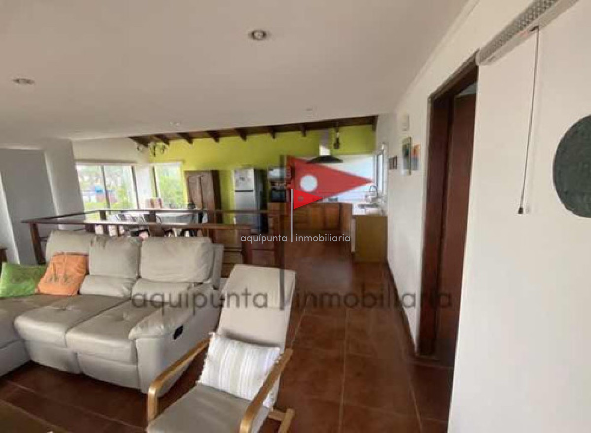 Casa ID.13 - Casa En Punta Colorada