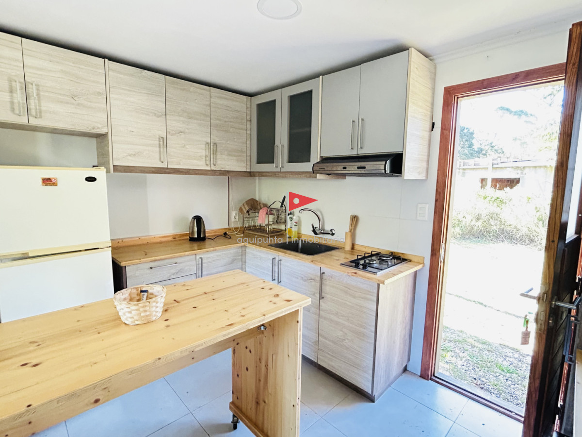 Casa ID.381 - Casa en venta 2 dormitorios en Punta Colorada