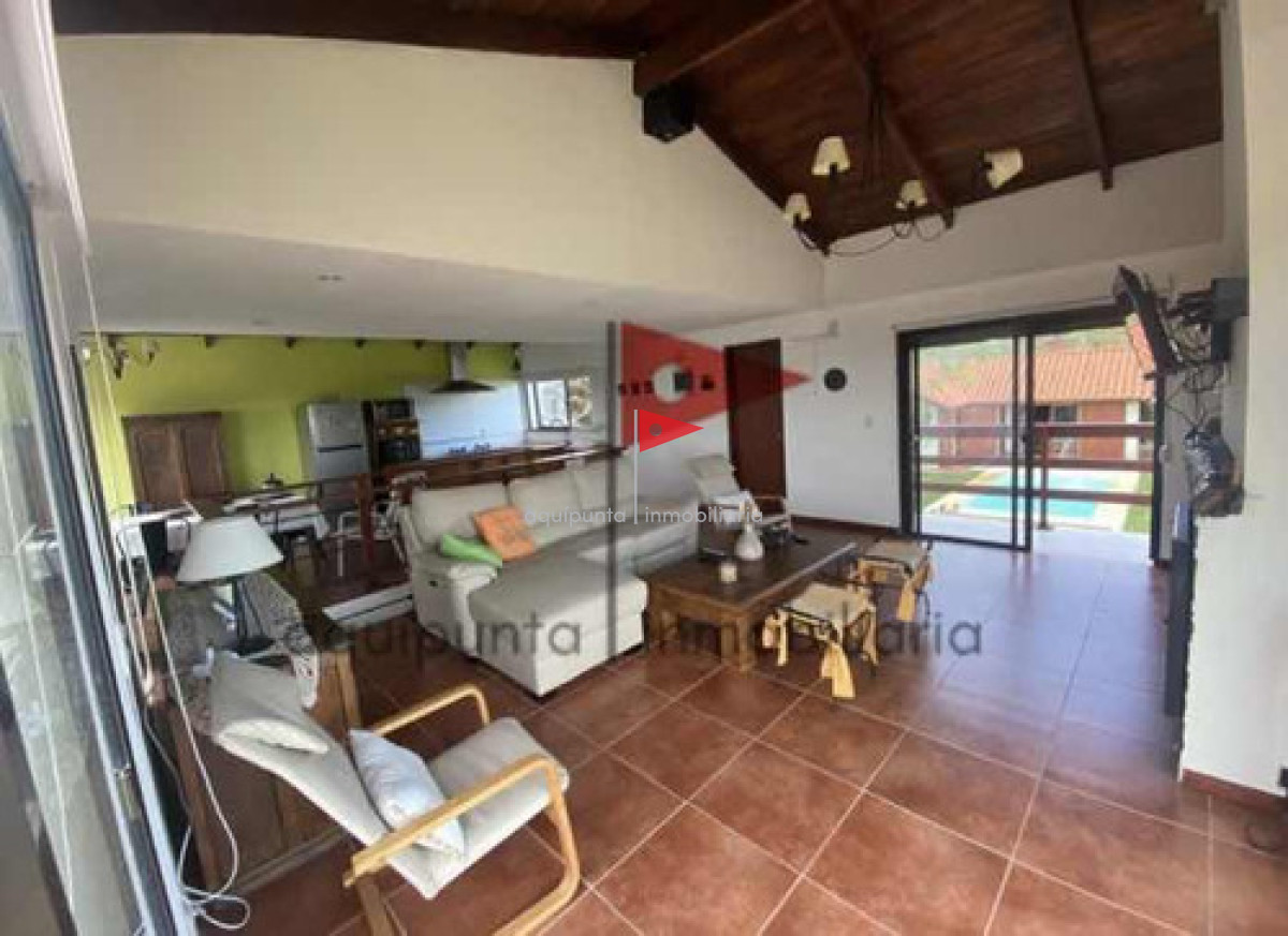 Casa ID.13 - Casa En Punta Colorada