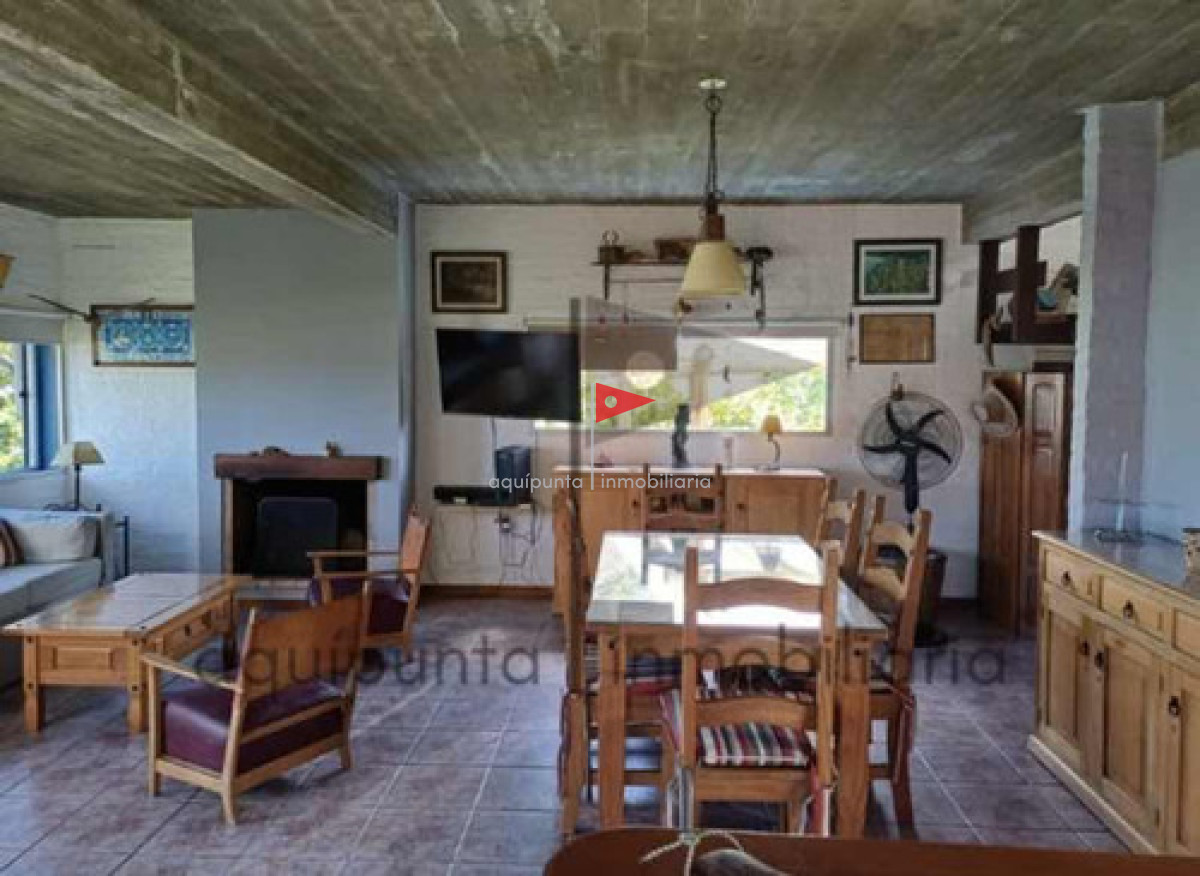 Casa ID.19 - Casa En Punta Colorada