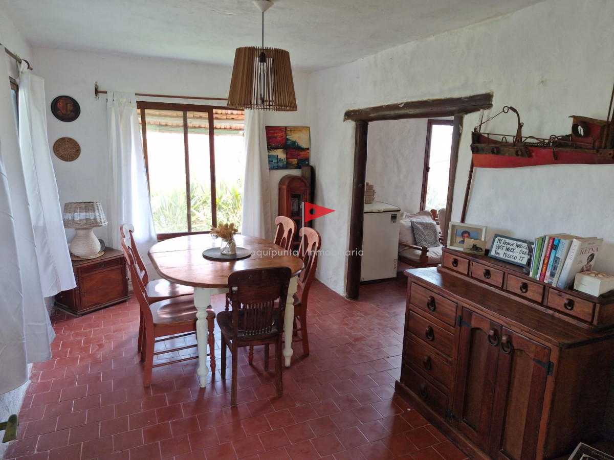 Casa ID.97 - Alquiler temporal Punta Colorada 2 dorm 2 bañ a pasos mar 