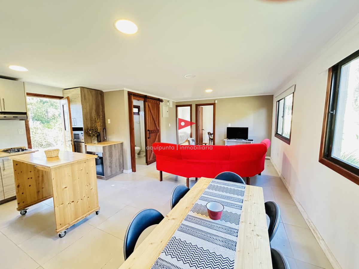 Casa ID.381 - Casa en venta 2 dormitorios en Punta Colorada