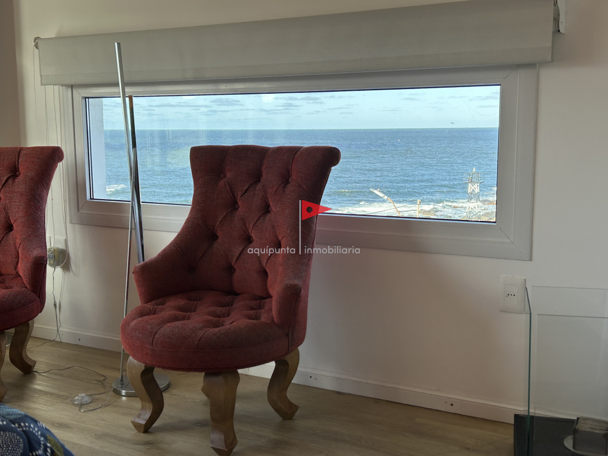 Casa ID.39 - Venta casa Punta Colorada 3 dormitorios piscina vista al mar