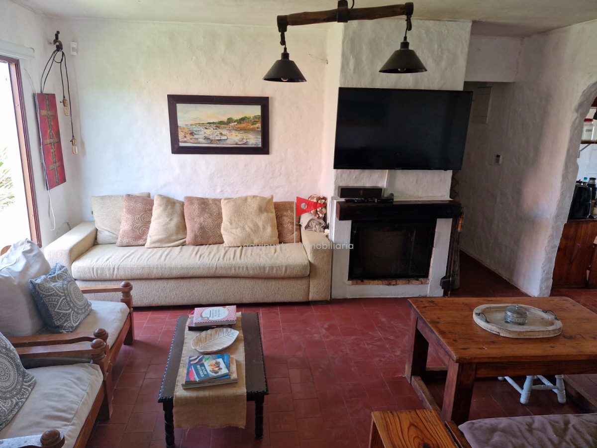 Casa ID.97 - Alquiler temporal Punta Colorada 2 dorm 2 bañ a pasos mar 