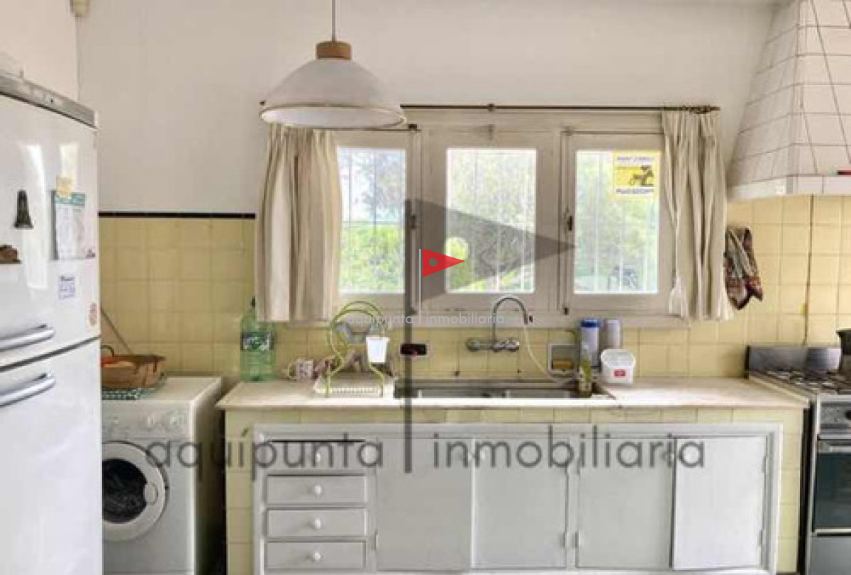Casa ID.8 - Alquiler Casa En Piriápolis 3 dormitorios 2 baños