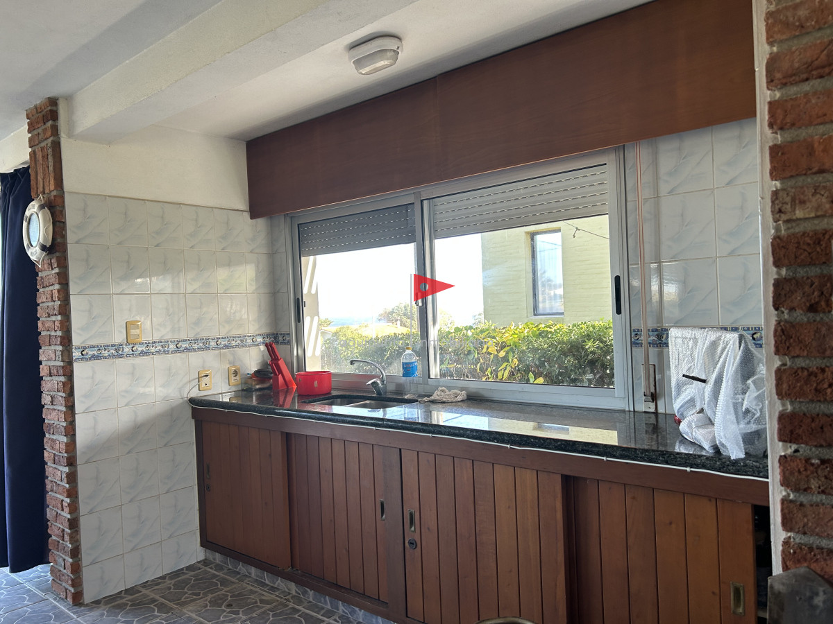 Casa ID.57 - Casa en venta 3 dormitorios 3 baños en Punta Colorada