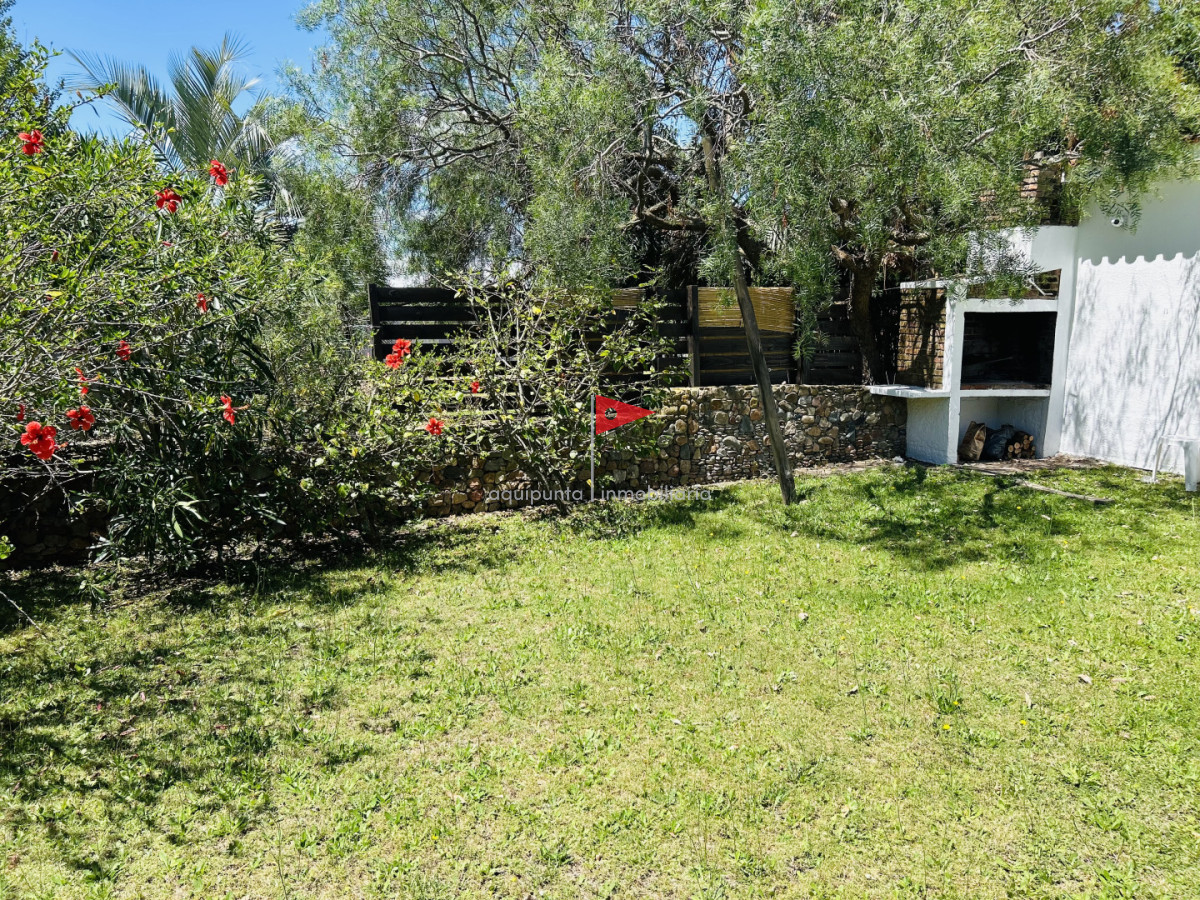 Casa ID.102 - Alquiler temporal casa 3 dormitorios Punta colorada vista playa mansa