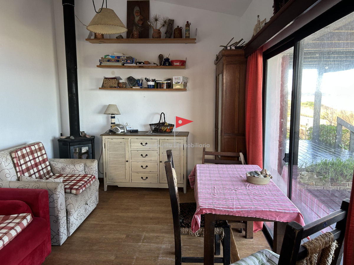 Casa ID.34 - Casa en venta en Punta Colorada frente a la playa