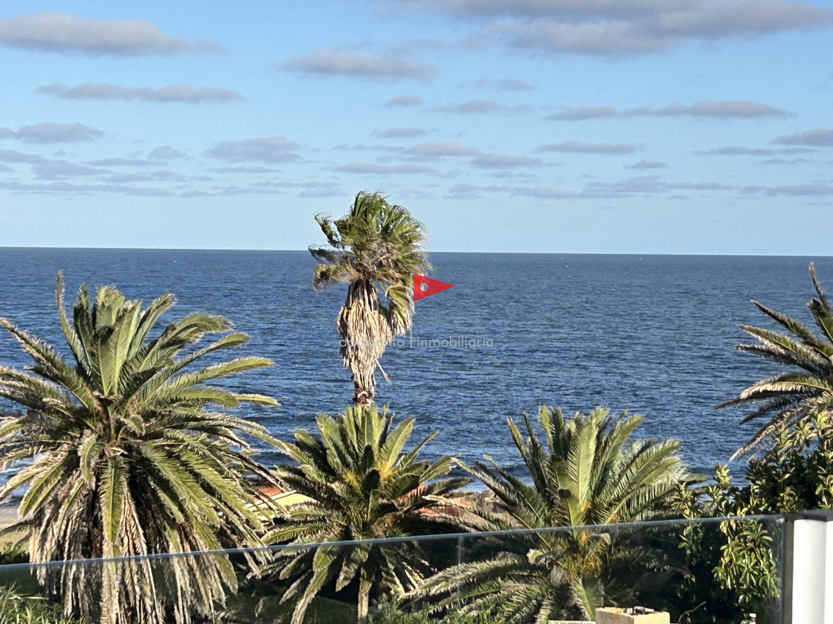 Casa ID.39 - Venta casa Punta Colorada 3 dormitorios piscina vista al mar