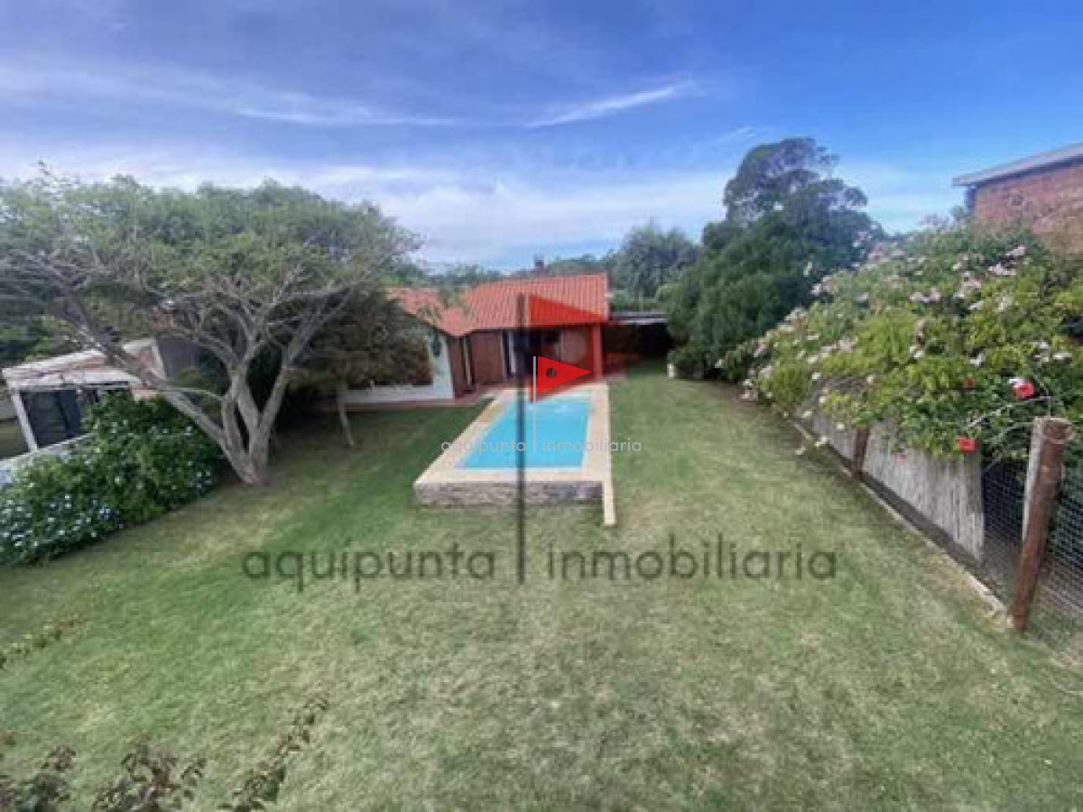 Casa ID.13 - Casa En Punta Colorada