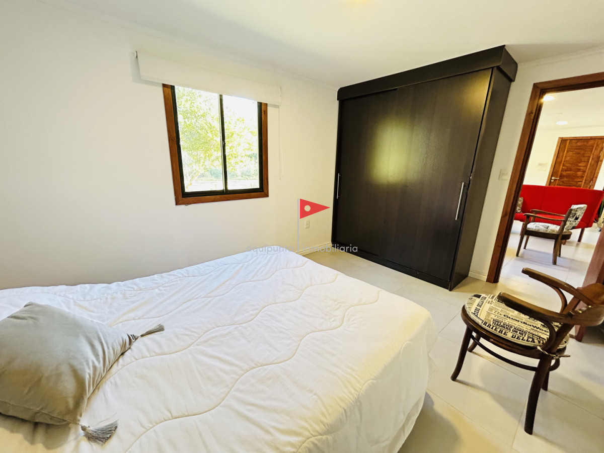 Casa ID.381 - Casa en venta 2 dormitorios en Punta Colorada