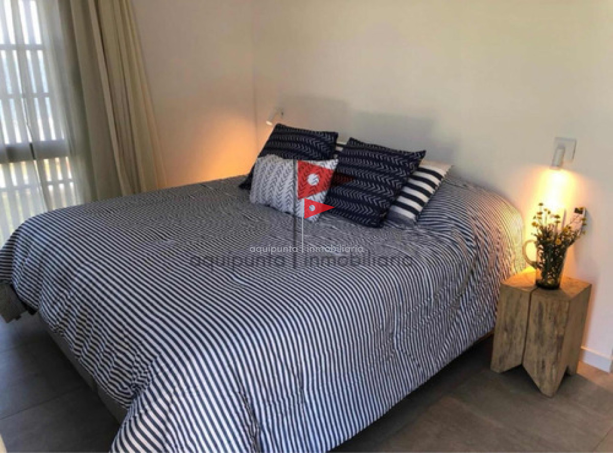 Casa ID.27 - Casa Alquiler 3 Dorm Piscina Vista Al Mar Punta Colorada