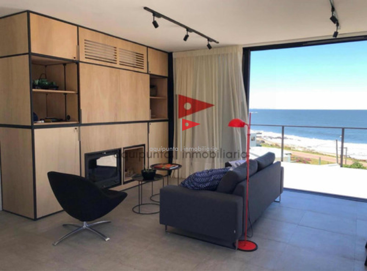 Casa ID.27 - Casa Alquiler 3 Dorm Piscina Vista Al Mar Punta Colorada