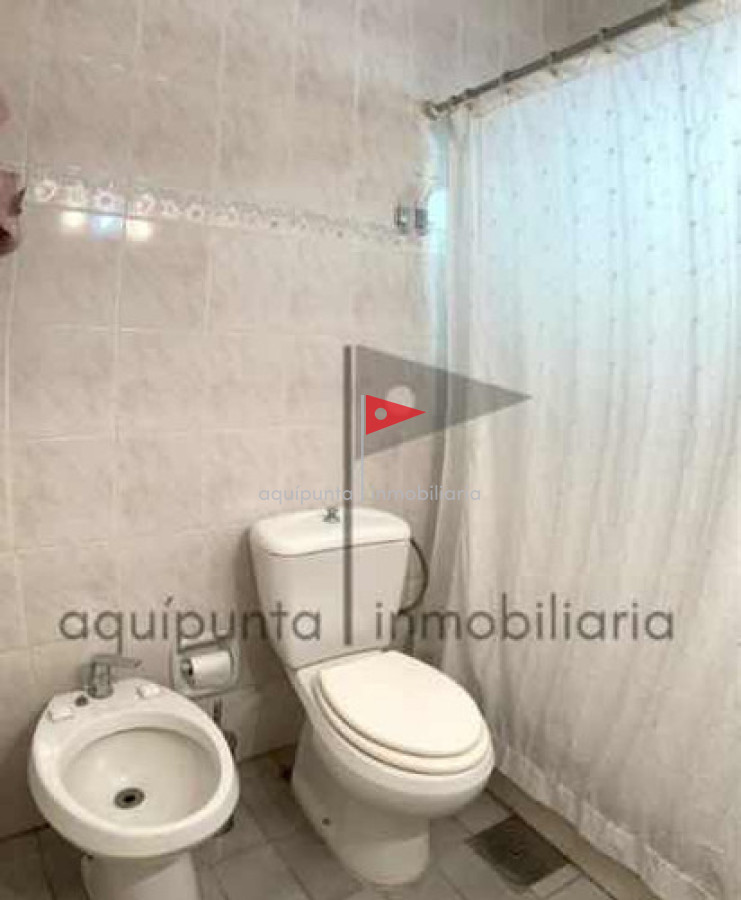 Casa ID.8 - Alquiler Casa En Piriápolis 3 dormitorios 2 baños