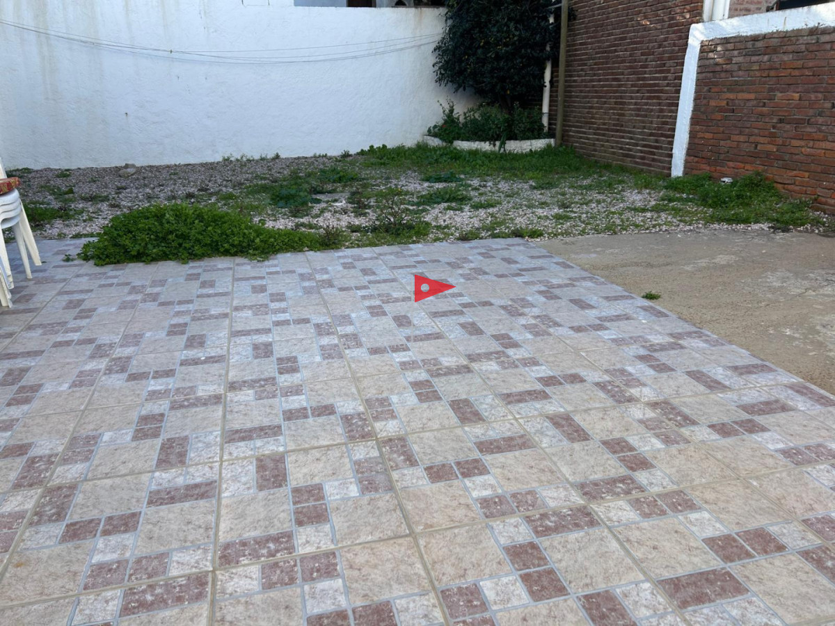 Casa ID.383 - Casa en alquiler 2 dormitorios Punta Colorada 