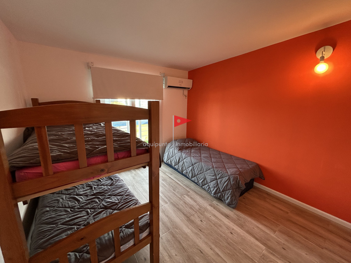 Casa ID.39 - Venta casa Punta Colorada 3 dormitorios piscina vista al mar